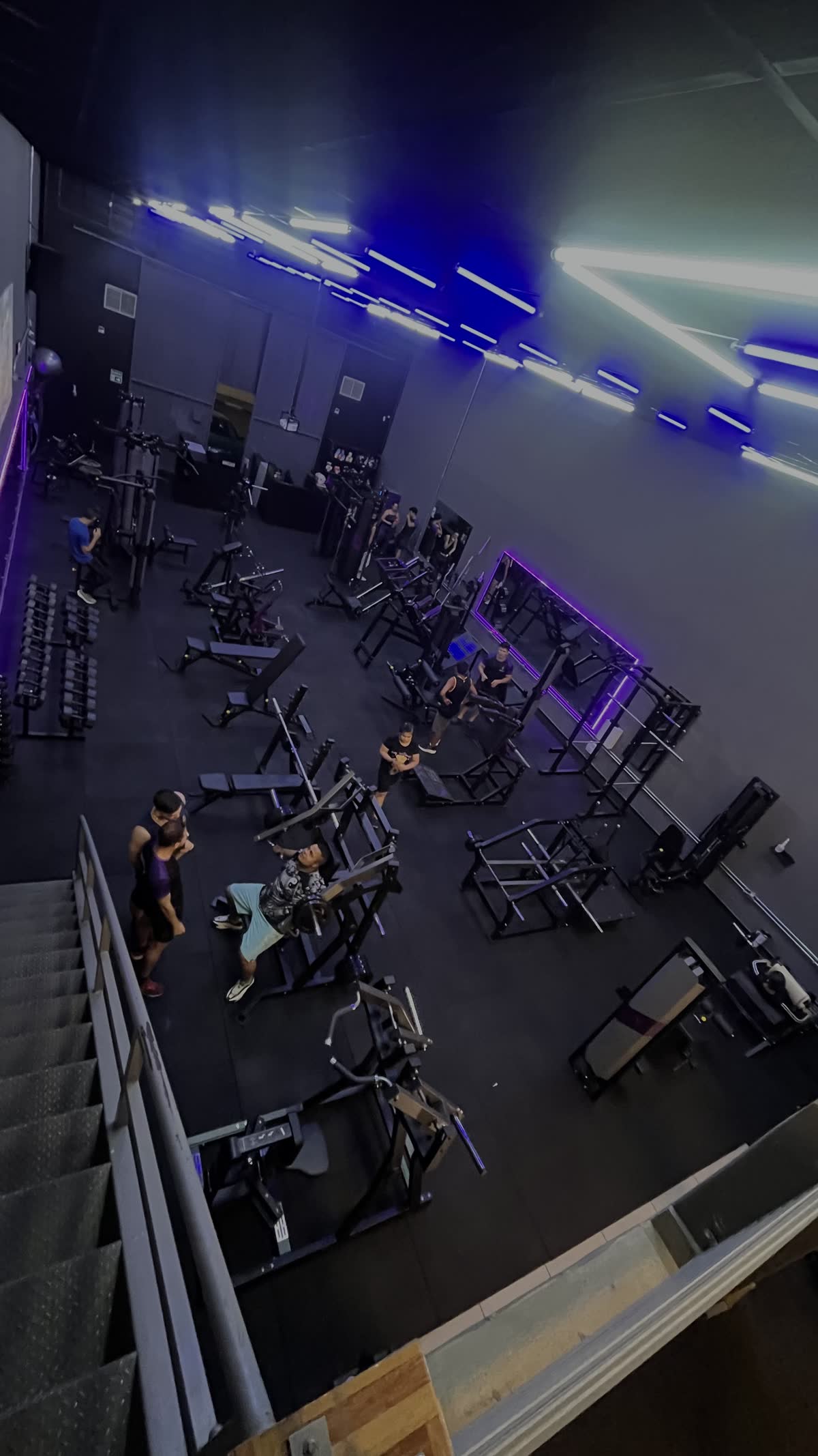 Salão de treino da Battle Gym visto de cima